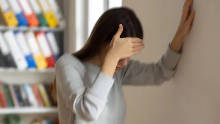 Hirtelen fájdalom rántotta le a betegségről a leplet
