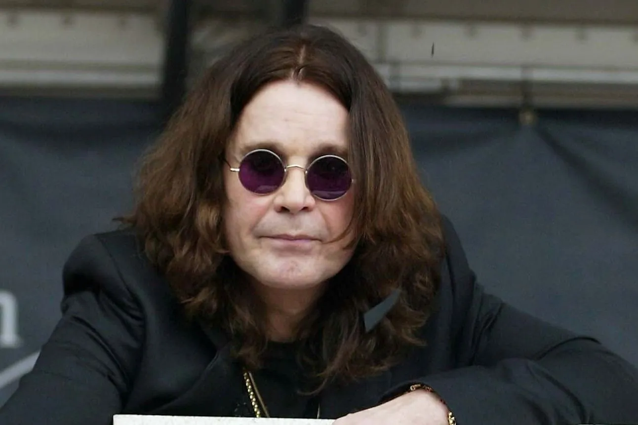 "Nincs rá magyarázat, hogy miért élek" – kiderült Ozzy titka, ezért bírta 76 évig a rock and roll életformát
