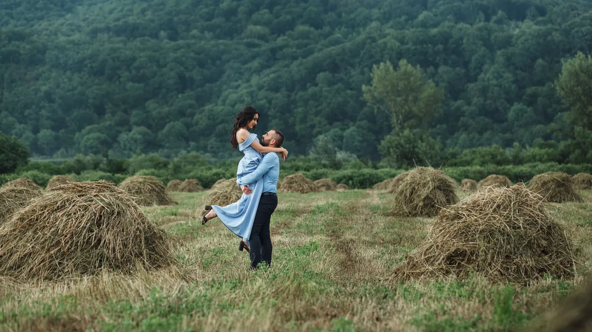 Személyiségteszt: derítsd ki, milyen típusú pár lennél egy romantikus filmben
