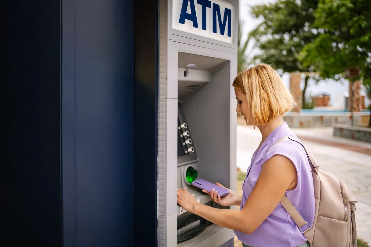 Csalás elleni óvintézkedések az ATM-nél