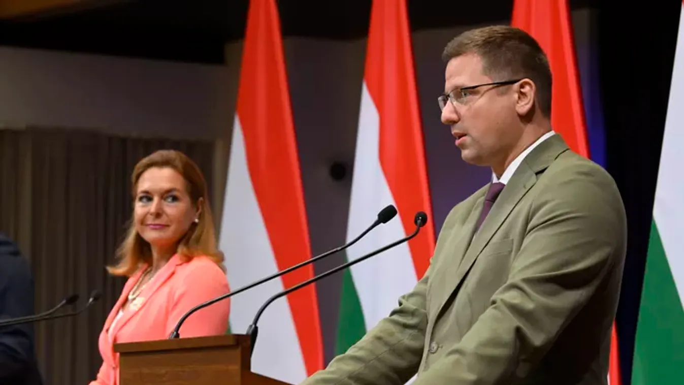 Minden szempár ideszegeződik: fontos bejelentés érkezett - Videó