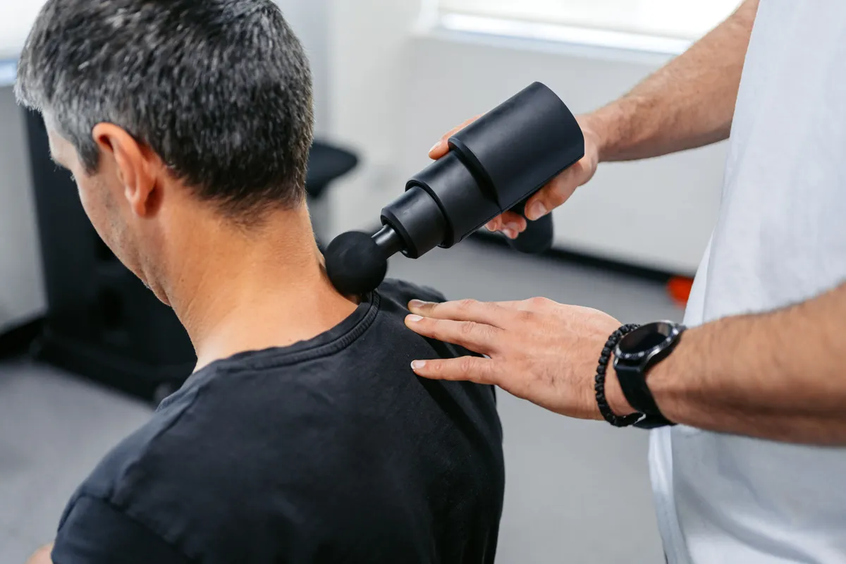 stroke, masszázspisztoly, izomlazítás