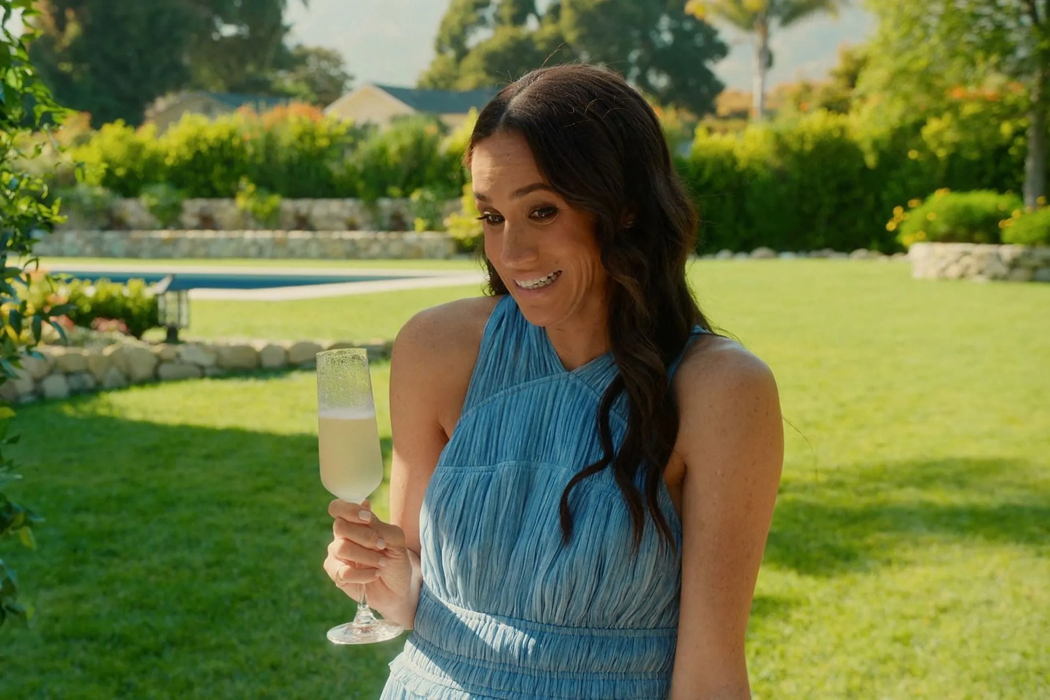 Meghan Markle-t élő adásban sértegették, tett rá a hercegné