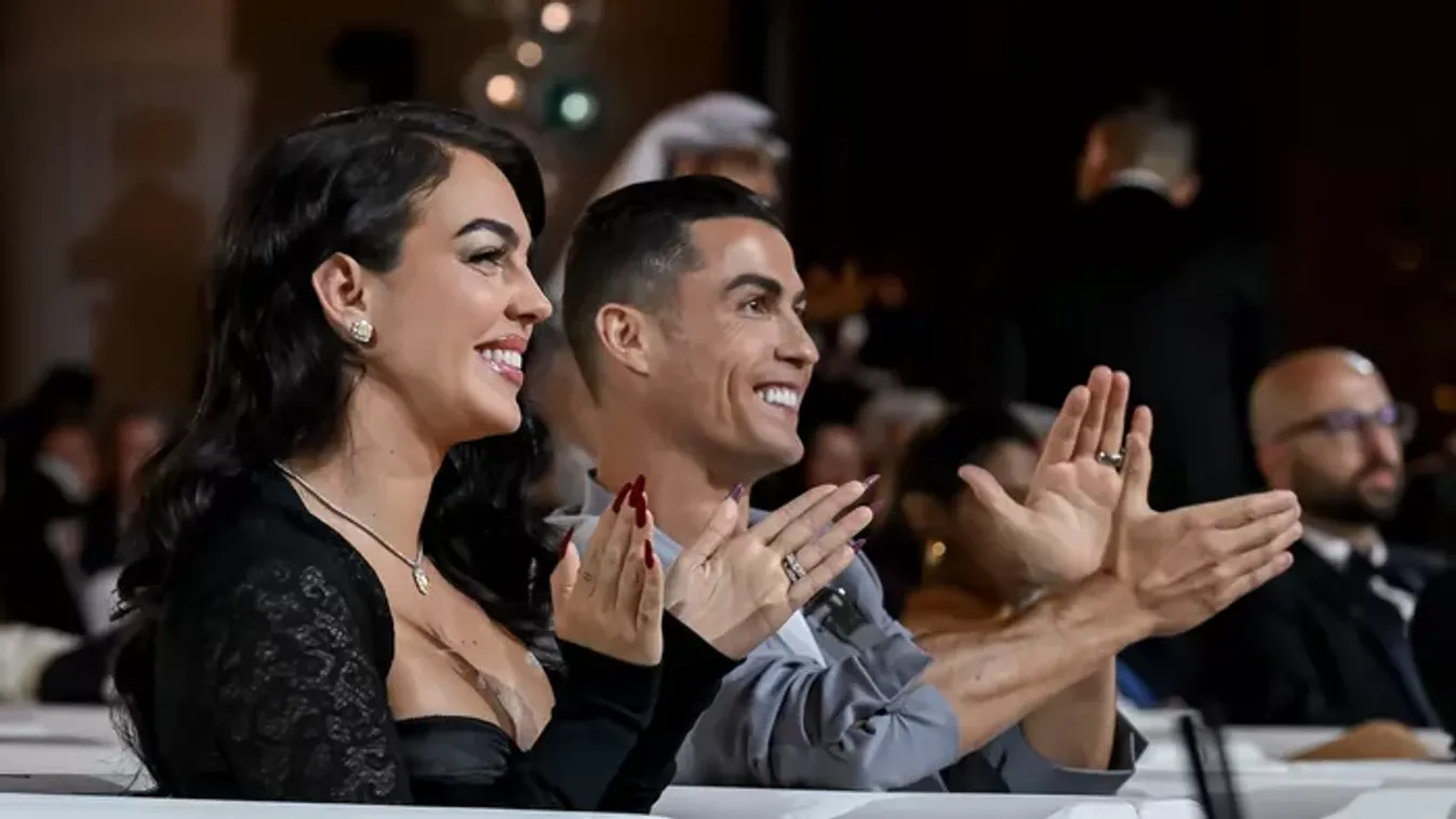 Itt a bizonyíték, mindent kiderítettünk Ronaldo eljegyzési gyűrűjéről