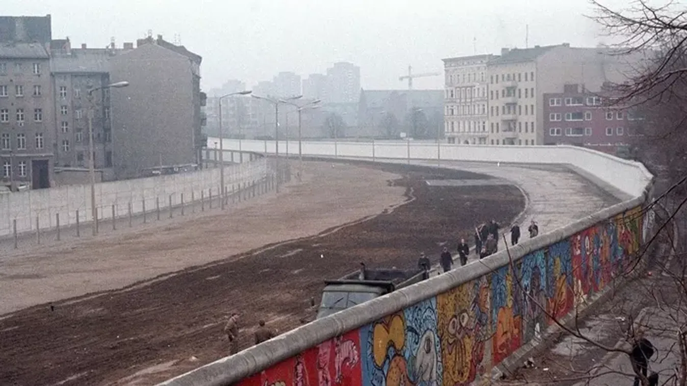 A berlini fal, ami kettészelte a német fővárost – 64 éve épült fel a hidegháború ikonikus szimbóluma