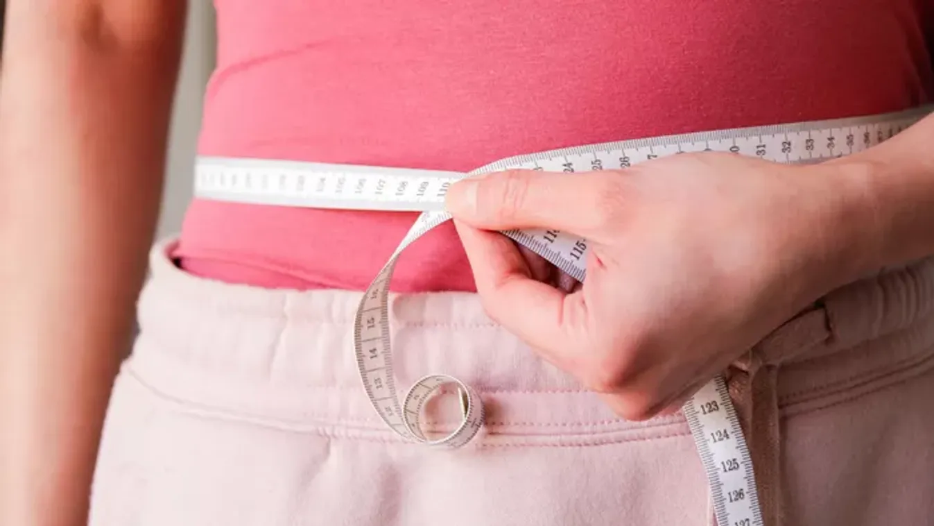 Teljes sokk: fogyókúrás injekciót adott egy anya a 13 éves kislányának