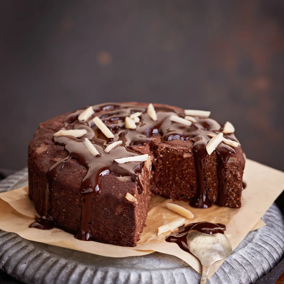 Kakaós torta csokoládéöntettel
