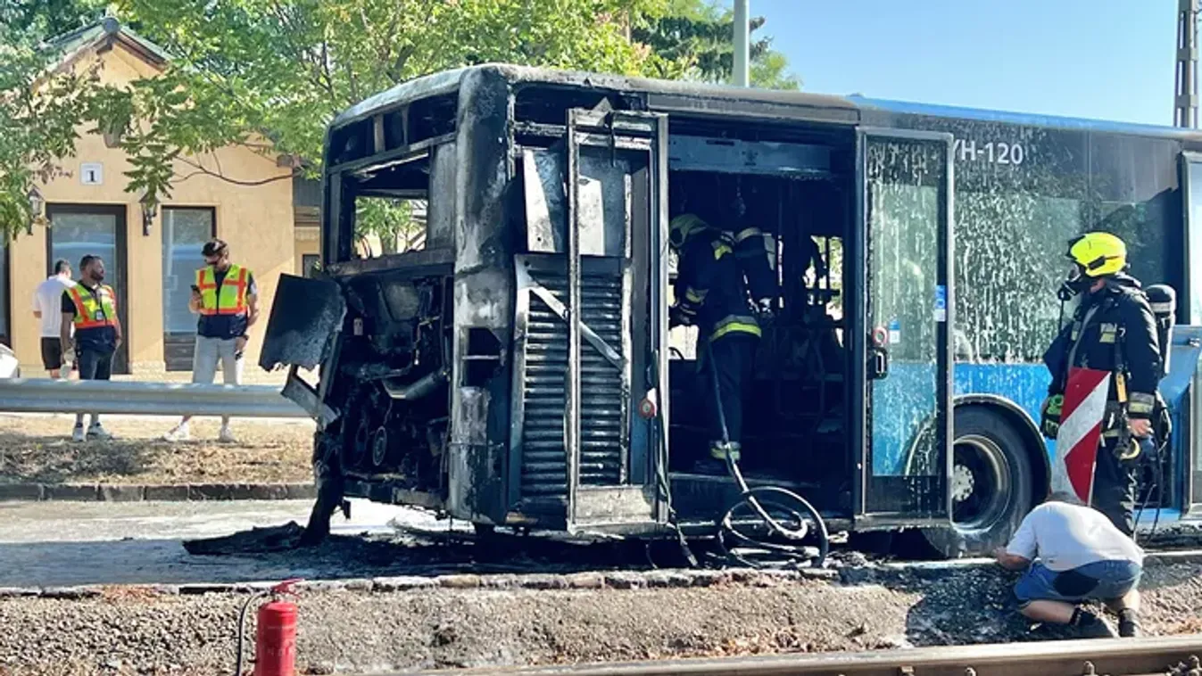 Ilyen nincs és mégis van: Ismét kigyulladt egy busz - ez már a harmadik