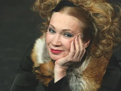 Udvaros Dorottya