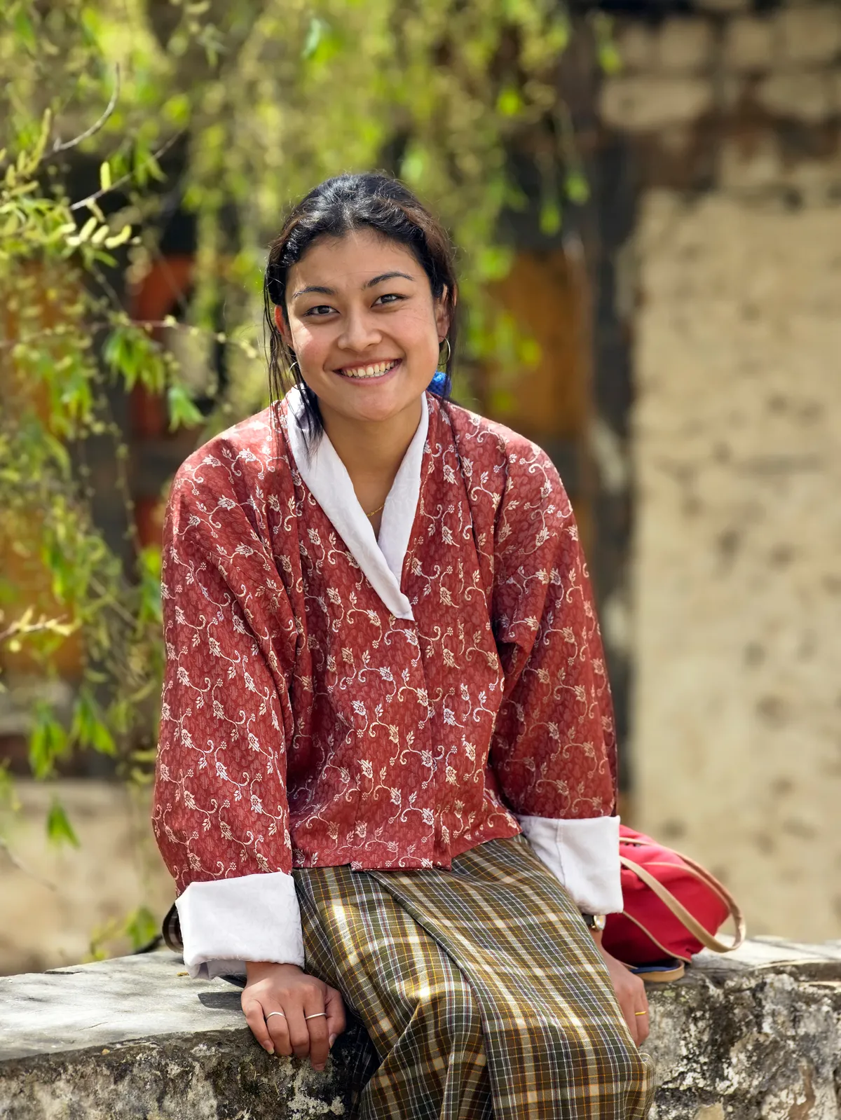 fenntartható turizmus, Bhutan, mosolygó bhutani lány