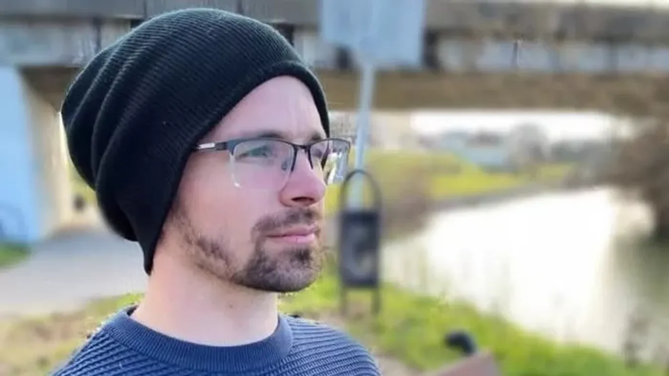 „Nem volt mire fogni, csak magamban kereshettem a megoldást” - Gábor 28 évesen sztrókot kapott, erre tanította meg őt!