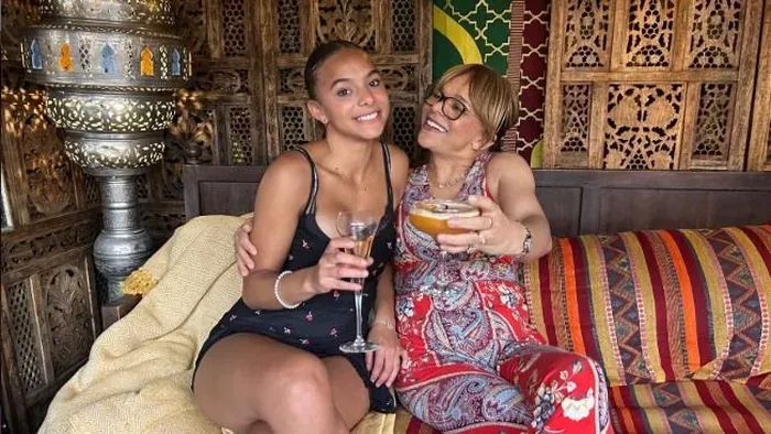 Édesanyja karjaiban hunyt el a tini