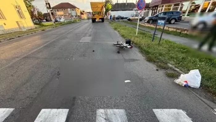 16 tonnás kombájn hajtott át egy biciklisen Hajdúszoboszlón