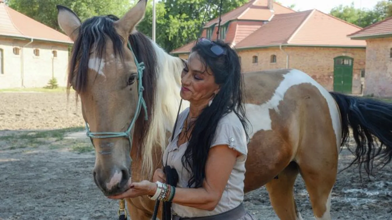 Összehozta a görög nyaralás Papadimitriu Athina családját: „Az elmúlt években elszakadtunk egymástól”