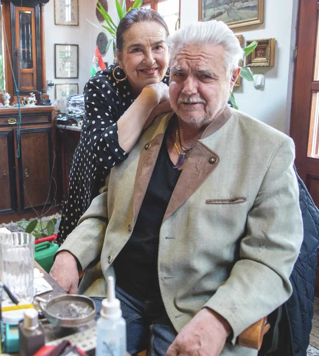 Failoni Donatella sztáradatlap