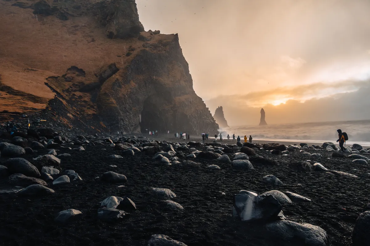 Izland, Reynisfjara fekete homokos partja