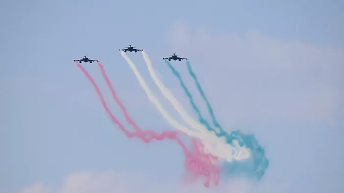Augusztus 20-i légi parádé: Gripenek hódították meg az eget - Galéria