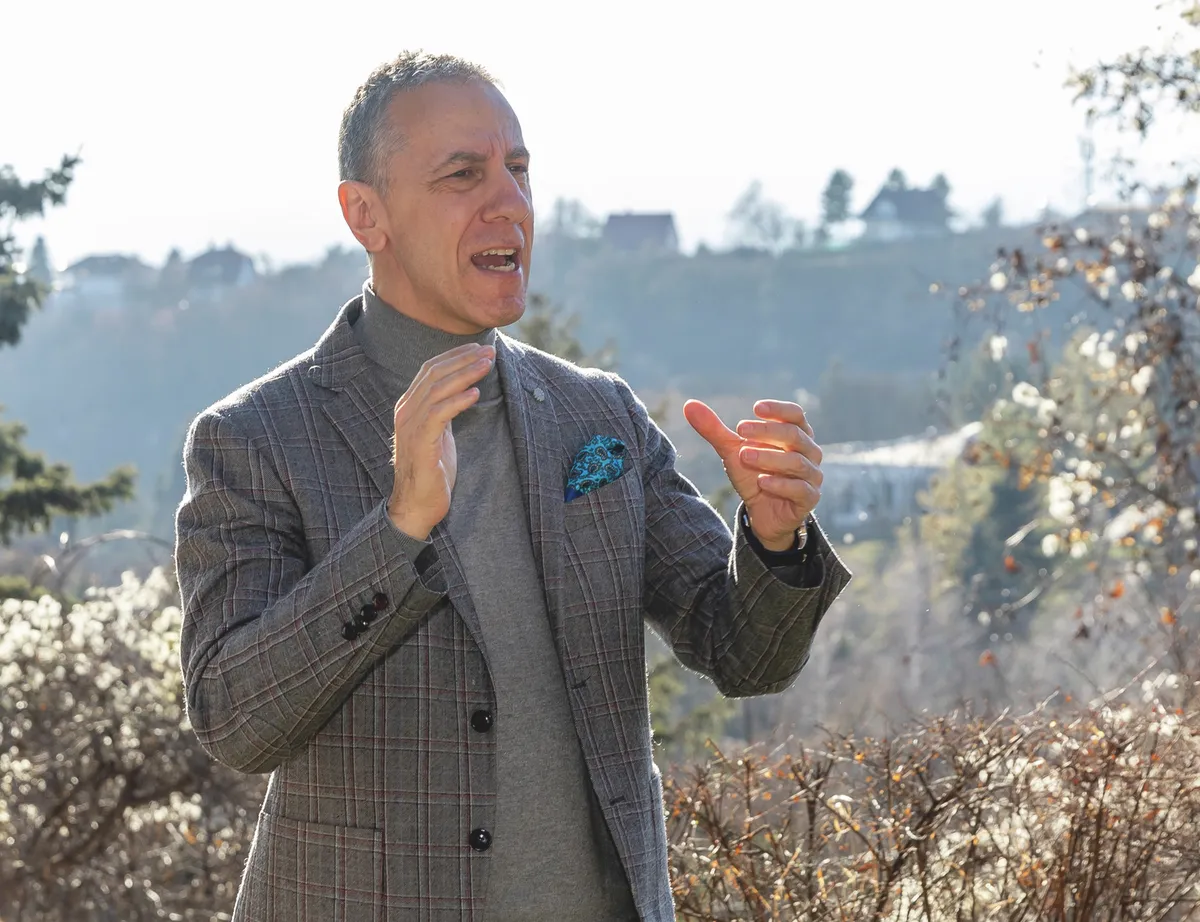 Csonka András 61. éves lett, amivel nehezen barátkozik meg.