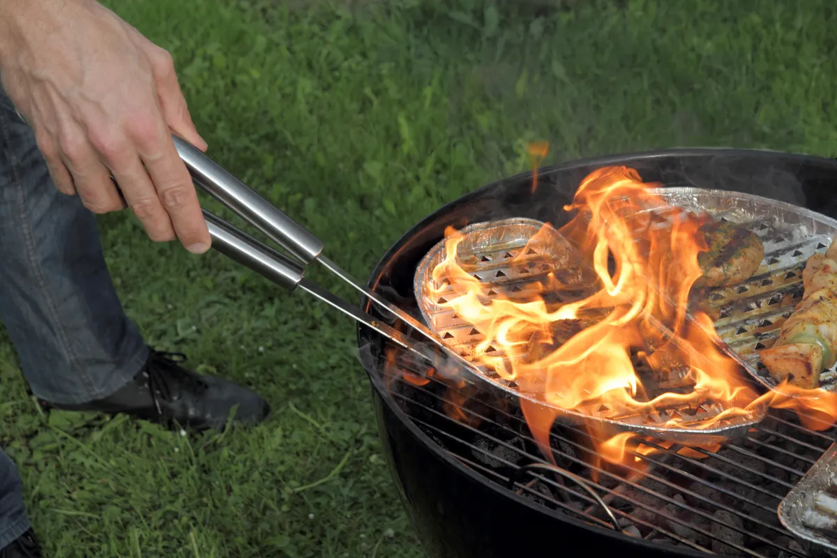 égési sérülések kerti grillezés közben