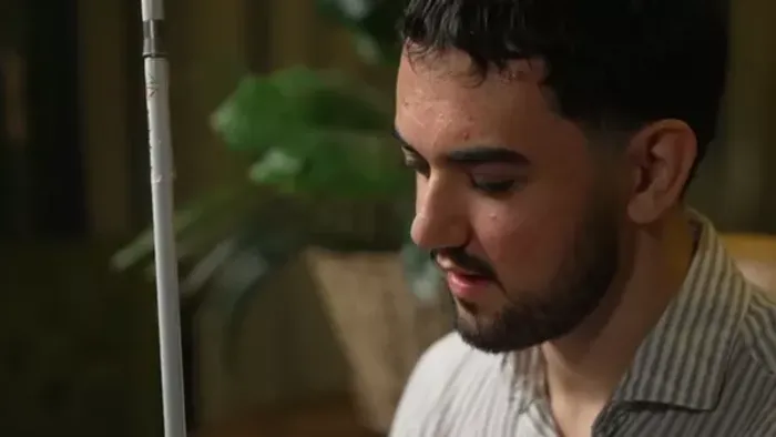 Azt hitte sötétben ül, de egy shot miatt vakult meg