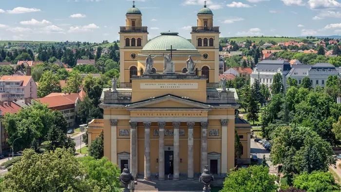 Mutatjuk melyik város lett Magyarország történelmi fővárosa