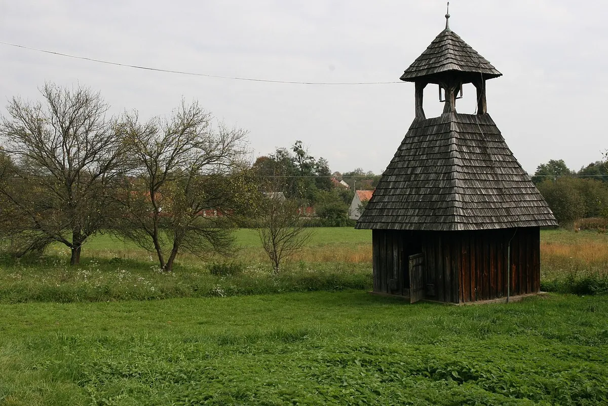 Őrség, Gödörháza, harangláb