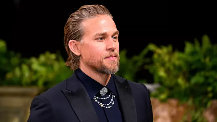 Hollywoodi szépfiú játssza a Netflix pszichopatáját