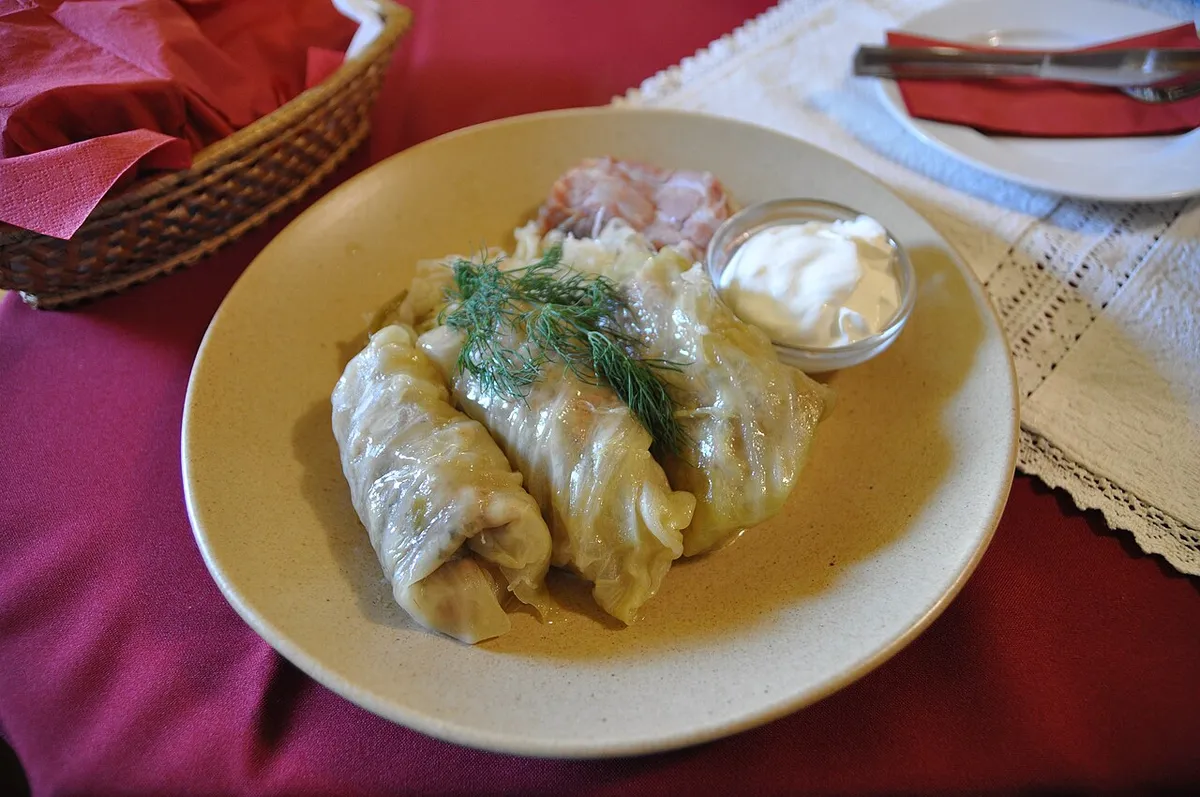 Siklós, töltött káposzta, gasztronómia