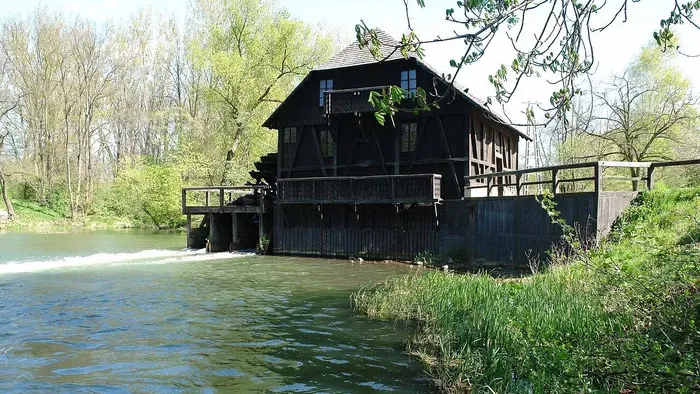 Evezős és bringás kaland a Felső-Tisza vidékén