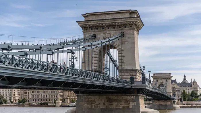 Itt lesznek terelések és korlátozások Budapesten