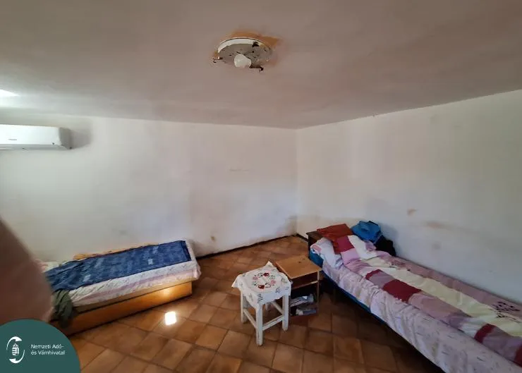 illegális szociális otthon