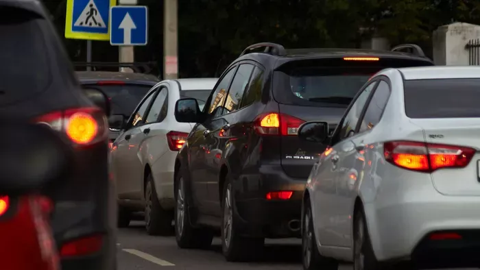 Figyelem! Több kilométeres a torlódás az M1-esen