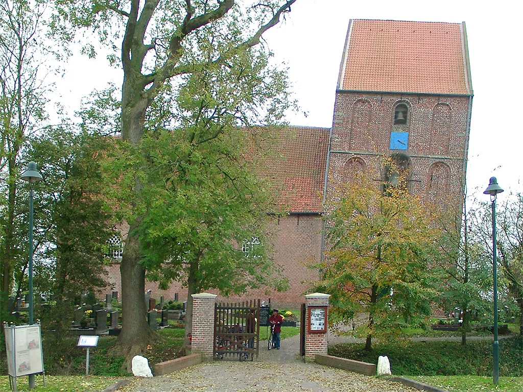 Suurhuseni templomtorony, ferde torony, Németország