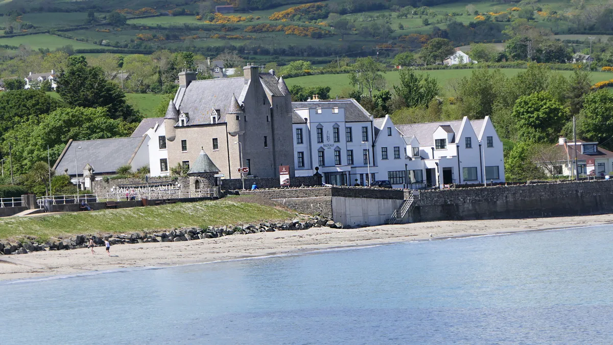 Ballygally Kastély, Észak-Írország, kísértetjárta hotel, szálloda