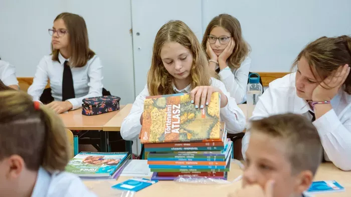 Iskolakezdés: így segíthetsz a gyermek szorongásán