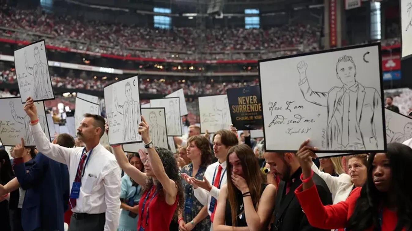 Teljes készültségben a hatóságok: hatalmas tömeg gyűlt össze Charlie Kirk búcsúztatására – galéria