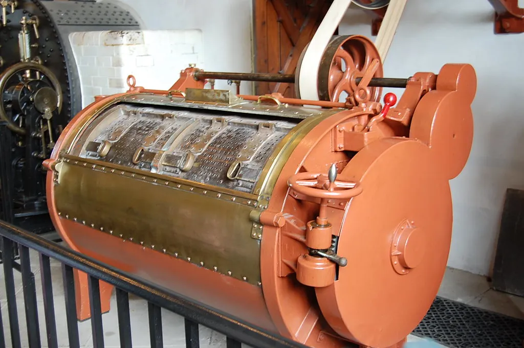 ipari mosógép egy Magdolna mosodában