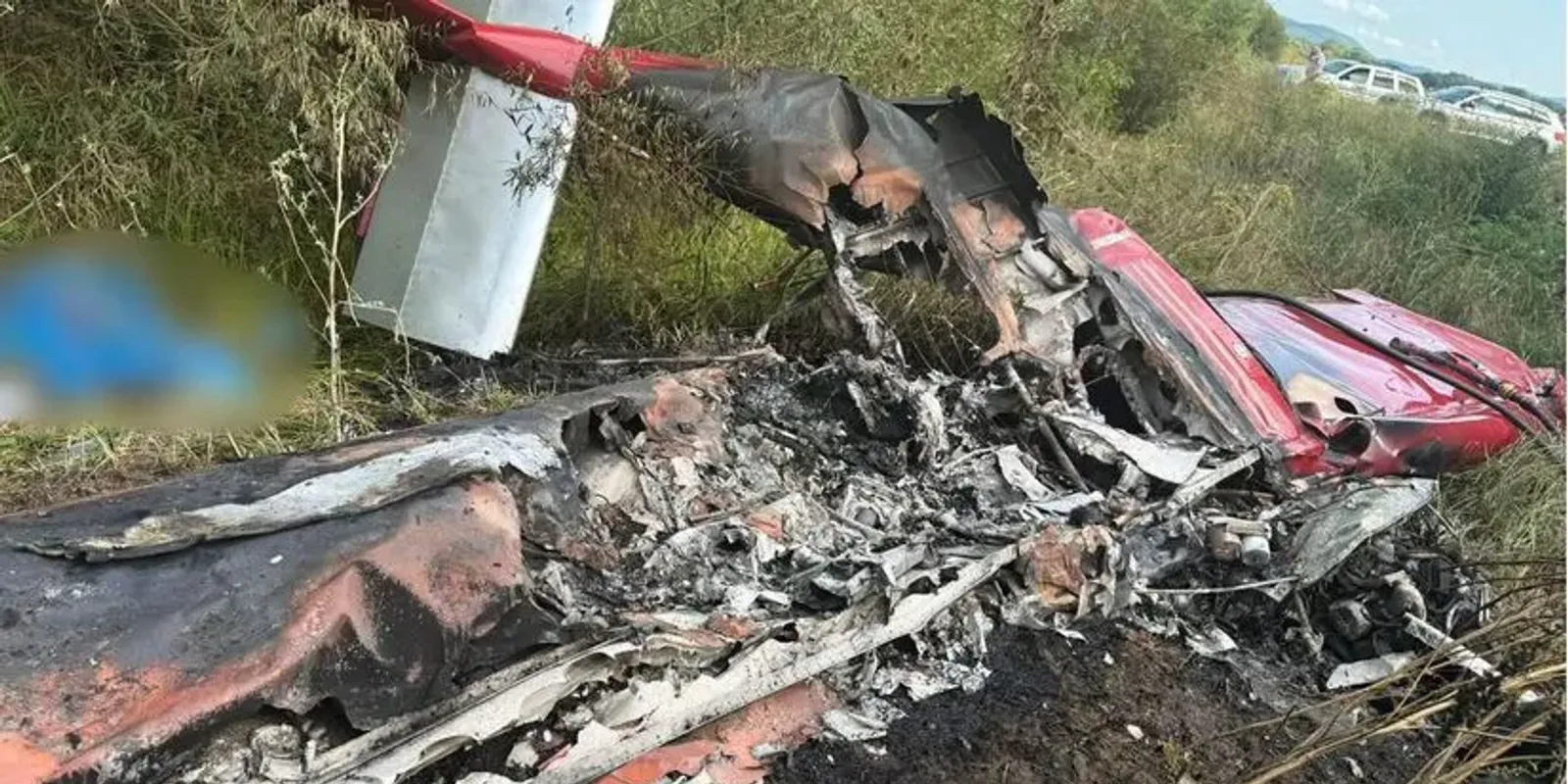 Lezuhant egy repülő Párkánynál: halálos áldozatok is vannak