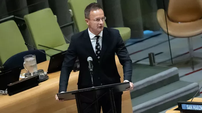 Szijjártó Péter: Erős családokra van szükség