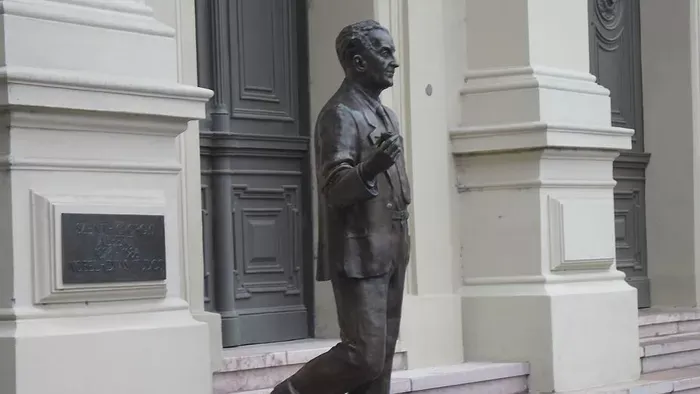 A C-vitamin hőse – Szent-Györgyi Albert különös életútja