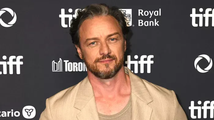 Brutális balhé a filmfesztiválon! Összeverték James McAvoy-t