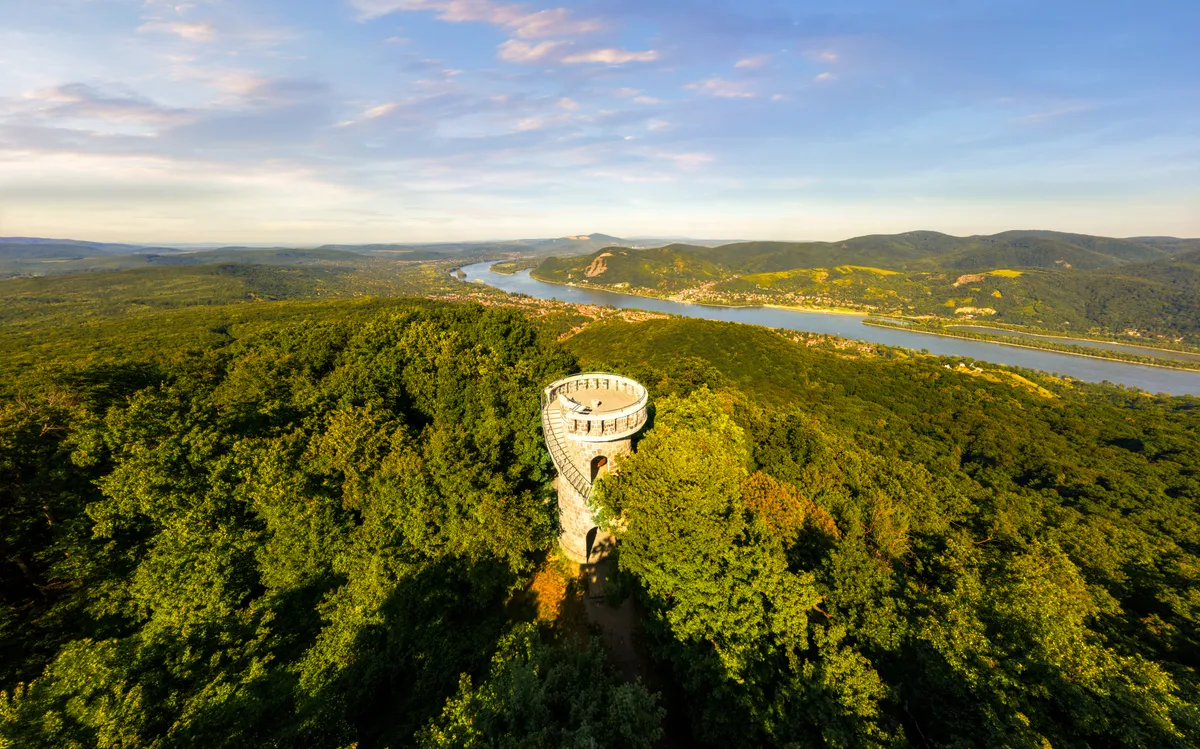 Börzsöny, Julianus-kilátó