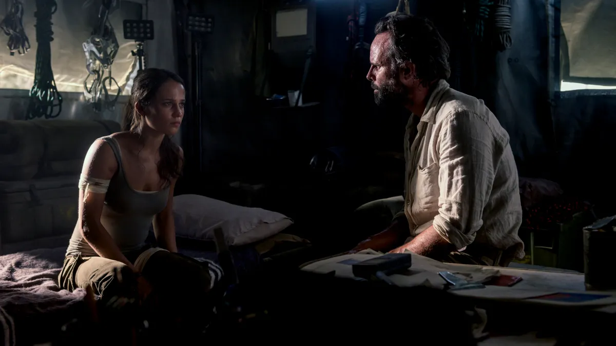 2018 - Tomb Raider - Movie Set