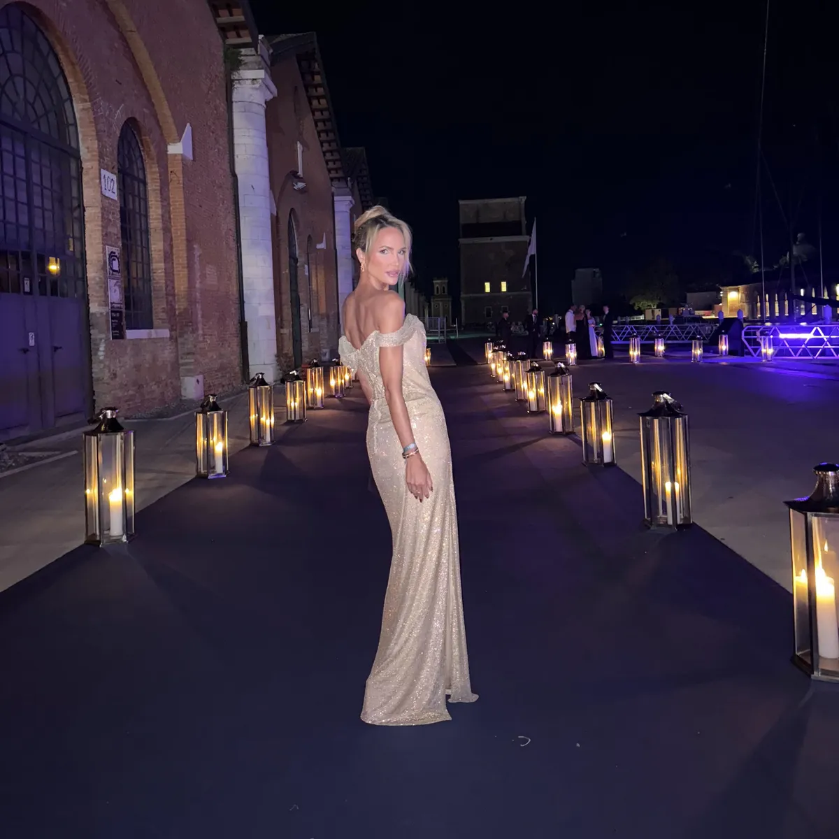 Zimány Linda