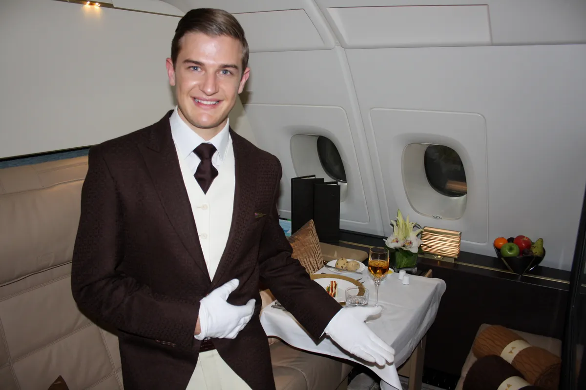 luxus utazás privát komornyikkal az Etihad légitársaságnál