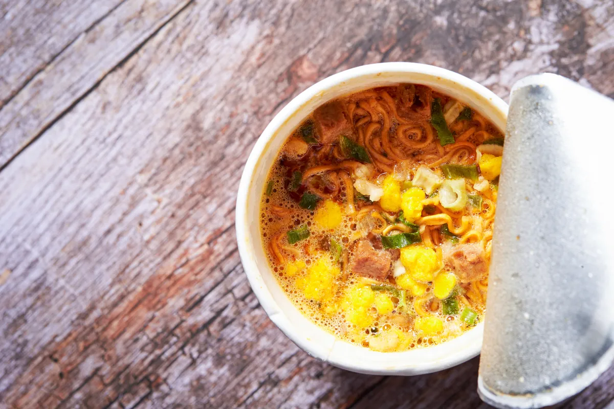 Japán étel, ramen leves