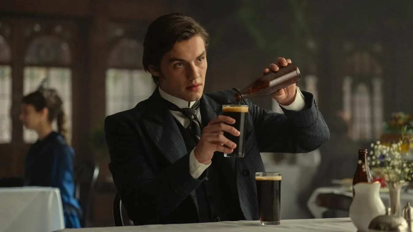 A Peaky Blindersnek vége, itt az új durranás: családi dráma és több száz liter sör – Berobbant A Guinness család a Netflixen