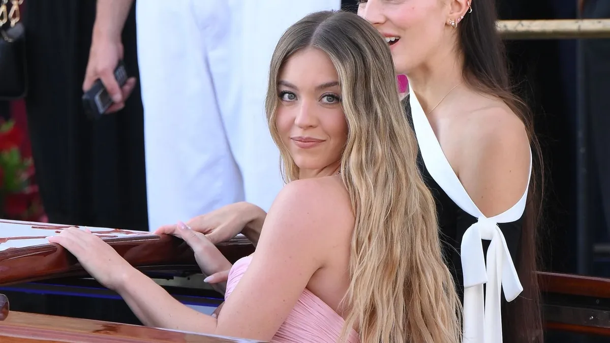 Sydney Sweeney elcsábította Taylor Swift legnagyobb ellenségét