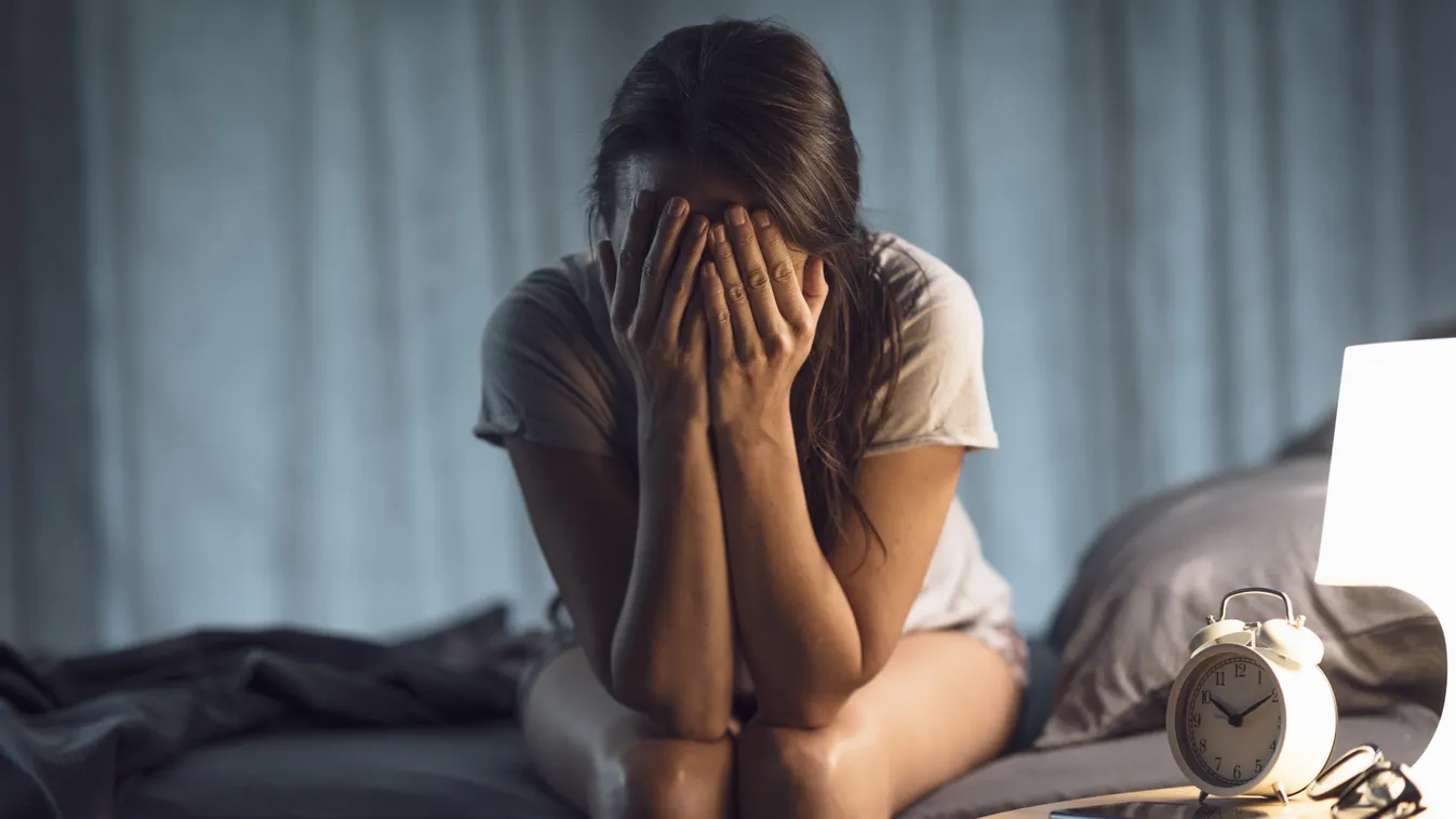 Fiatal nő, aki depresszióval küzd