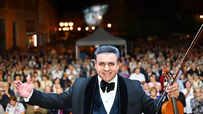 Lázas betegen is színpadra állt Mága Zoltán